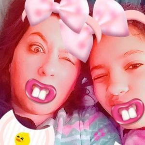 Meet your Posher, Carolee